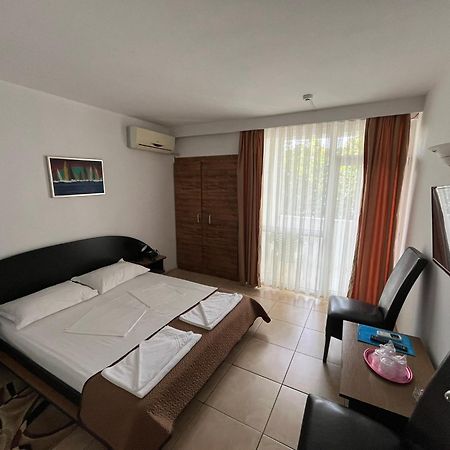 Hotel Metropol Mamaia Eksteriør bilde