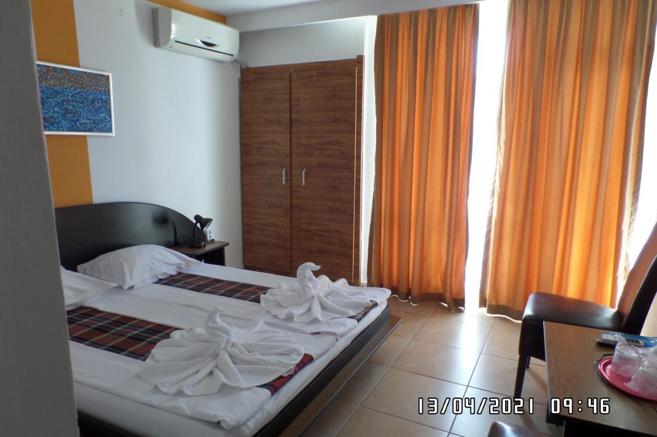 Hotel Metropol Mamaia Eksteriør bilde