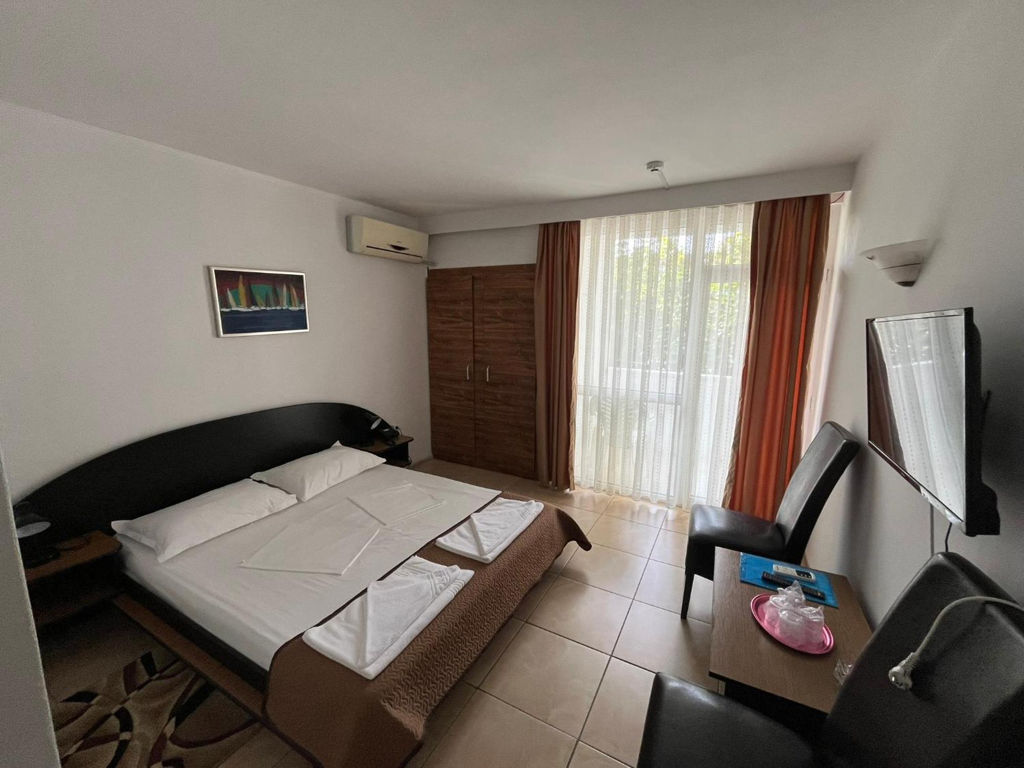 Hotel Metropol Mamaia Eksteriør bilde